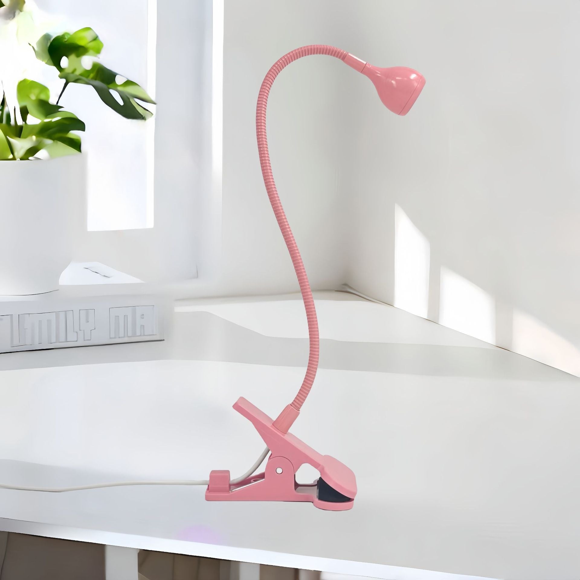 Goose Neck Nail Lamp USB Clip 395 Phototherapy Lamp Nail Polish UV Glue Curing Lamp Purple Light Lamp Nail Art Straight Lamp